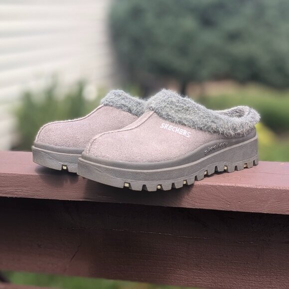 SKECHERS Grey Fortress Women's Slip On Clog Suede Slippers - Size 7 - Picture 2 of 9